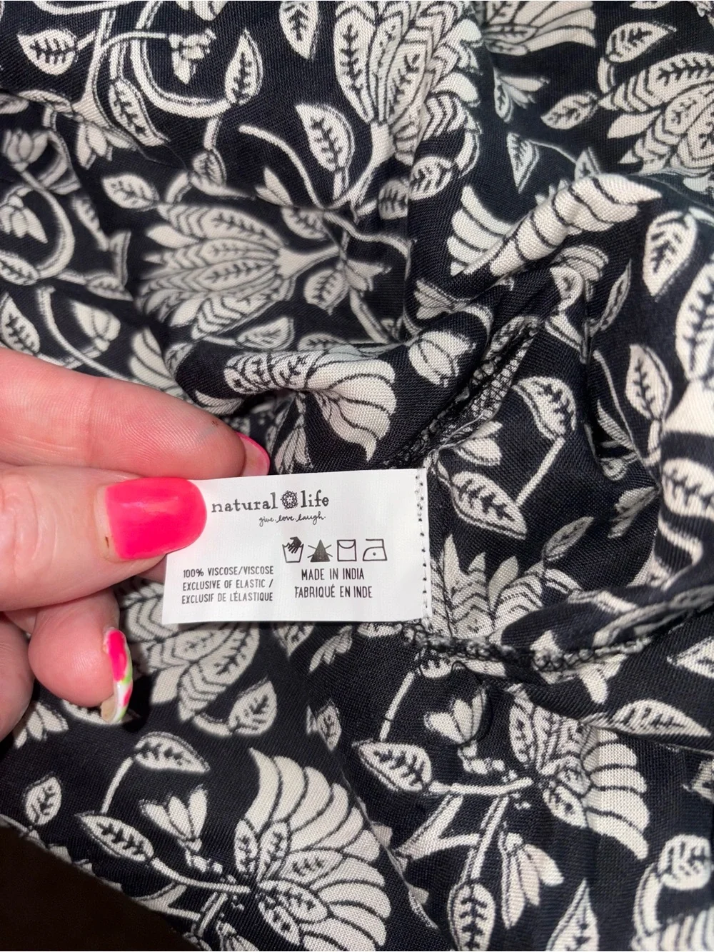 NWT Natural Life Bailey Maxi Dress M Black Cream Floral Boho Pockets - Picture 5 of 7